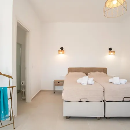 Anastasio * Aliki (Paros)